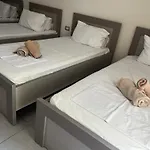 Riviera Apartment Sarandë