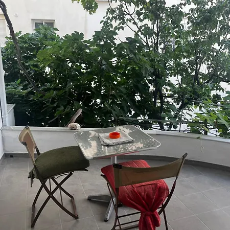 Apartament Riviera *